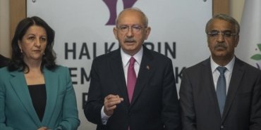 chp-genel-baskani-hdpyi-ziyaret-etti