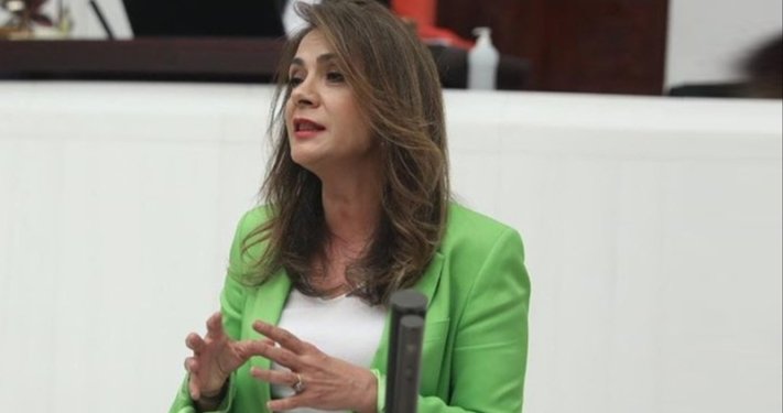 Gamze Akkuş İlgezdi’den arsenikli maden suyu krizine dair açıklama