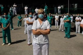 endonezyada-saglik-alanindaki-kanun-teklifi-protesto-edildi