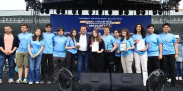 imamoglu-cumhuriyetin-degerlerini-sekteye-ugrattiginizda-memleketin-gelecegi-karanlikta-kalir