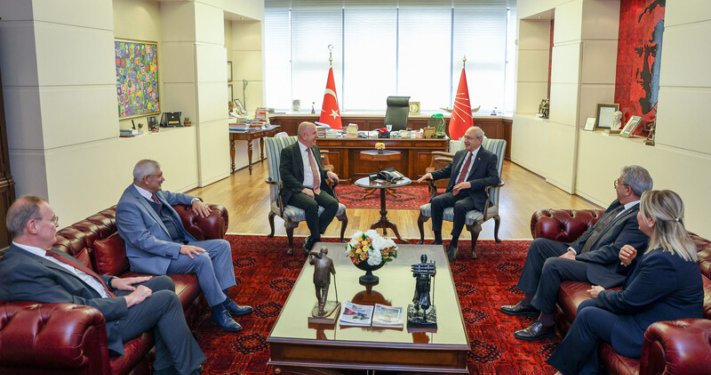 Kemal Kılıçdaroğlu, Zafer Partisi Genel Başkanı Ümit Özdağ ile bir araya geldi