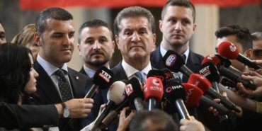 mustafa-sarigul-can-atalayin-hapishanede-degil-parlamentoda-olmasi-gerekir