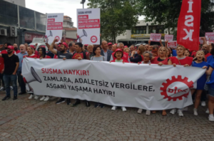 disk-zamlari-ve-vergileri-protesto-etti