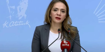 gamze-akkus-ilgezdi-saglikta-donusum-hayalleri-saglikta-cokusun-gerceklerine-carpti