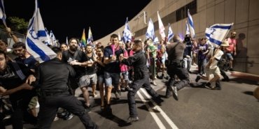 israilde-netanyahu-hukumeti-karsiti-protestolar-devam-ediyor