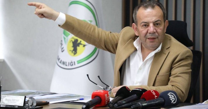 Tanju Özcan, CHP’den ihraç edildi