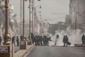 senegalde-muhalif-lider-sonkonun-tutuklanmasindan-sonra-cikan-olaylarda-2-kisi-hayatini-kaybetti