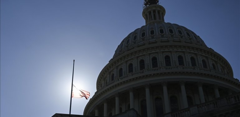 ABD Temsilciler Meclisinde yapılan oylamada Mike Johnson yeni başkan seçildi