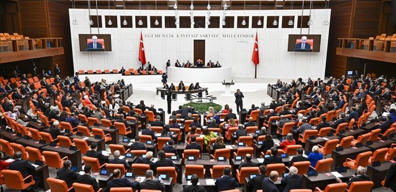 TBMM’den ortak bildiri: “Filistin ve İsrail’i kalıcı barışa yönelik müzakerelere başlamaya davet ediyoruz”