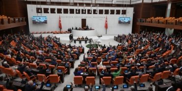 tbmmye-yeni-dokunulmazlik-dosyalari-sevk-edildi