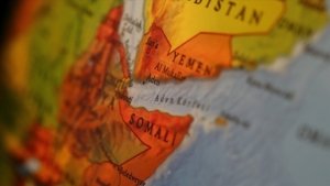 abd-donanmasi-aden-korfezinde-bir-saldiriyi-engelledi