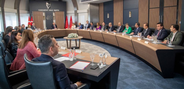 CHP’nin 38. Olağan Kurultayı’nın Ardından Yeni MYK İlk Toplantısını Yaptı