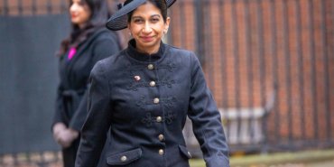 gorevden-alinan-ingiltere-icisleri-bakani-basbakan-rishi-sunaki-sucladi