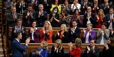 ispanyada-yeni-hukumet-resmen-goreve-basladi