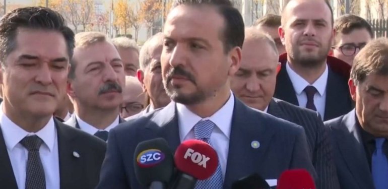 İYİ Parti’den Yargıtay Önünde Basın Açıklaması