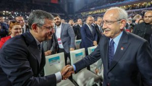 kilicdaroglu-yeni-genel-baskanimiz-ozgur-ozeli-kutluyor-basarilar-diliyorum