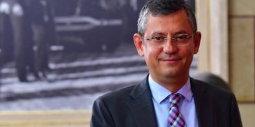 ozgur-ozel-liderlik-koltuguna-oturmasinin-ardindan-ilk-kez-canli-yayina-cikiyor