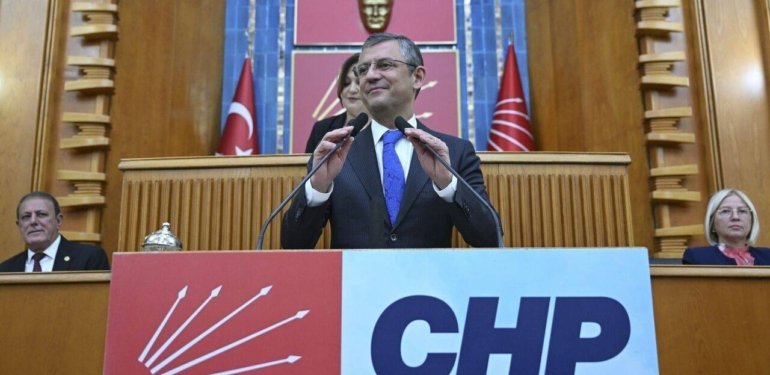 Özgür Özel’den İmamoğlu ve Yavaş’a Övgü