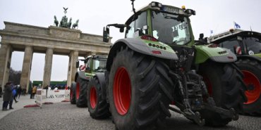 berlinde-traktorlu-protesto