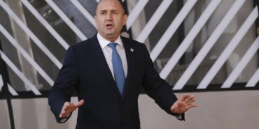 bulgaristan-cumhurbaskaninin-yetkilerini-kisitlayan-yasa-tasarisini-onayladi