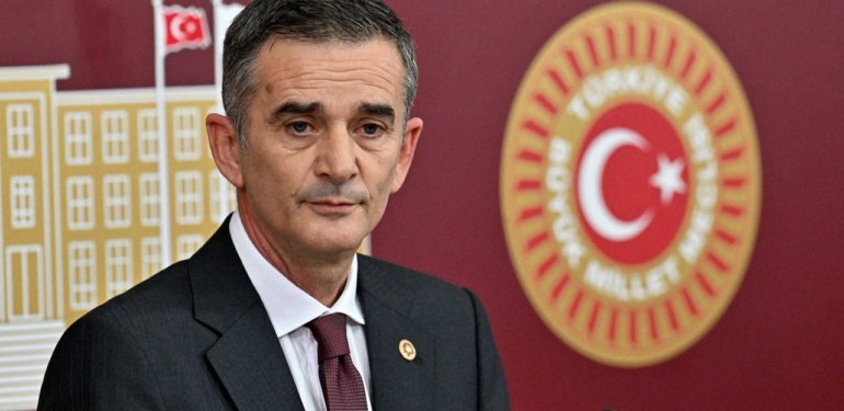 İYİ Parti’den İhraç edilen Dikbayır, 3 İsim Hakkında Suç Duyurusunda Bulundu