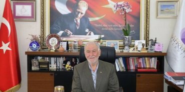 chpli-meclis-uyesi-ismail-ozgurel-arabasinda-olu-bulundu