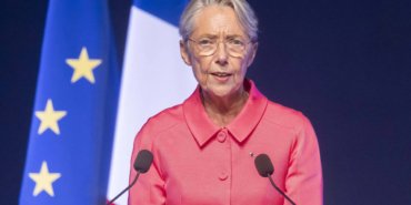 fransa-basbakani-elisabeth-borne-gorevinden-istifa-etti