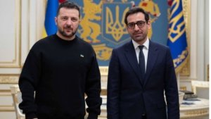 fransanin-yeni-disisleri-bakani-stephane-sejourne-ilk-ziyaretini-ukraynaya-yapti