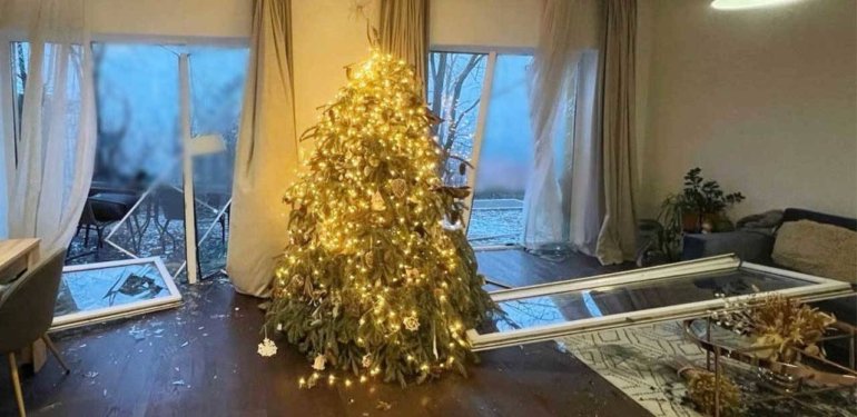 Ukrayna Parlamento Üyesi Kira Rudik’in Evi Bombardımanda Hasar Gördü