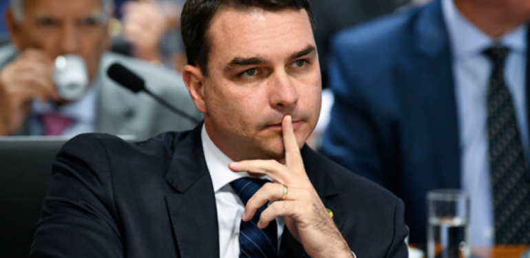 Brezilya’da Bolsonaro Ailesine Yönelik Soruşturmalar Derinleşiyor