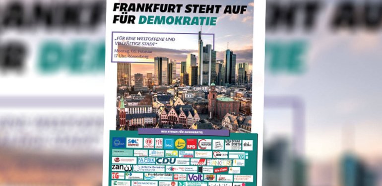 Frankfurt Demokrasi Mitingi için Toplanıyor