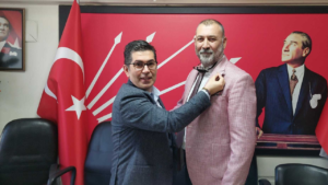 iyi-partiden-istifa-eden-100-kisi-chpye-katildi