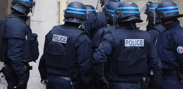 Paris Belediyesi’ne Yolsuzluk Soruşturması Kapsamında Polis Baskını