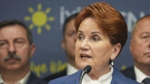 meral-aksener-genel-baskanlik-gorevine-aday-olmayacagini-acikladi