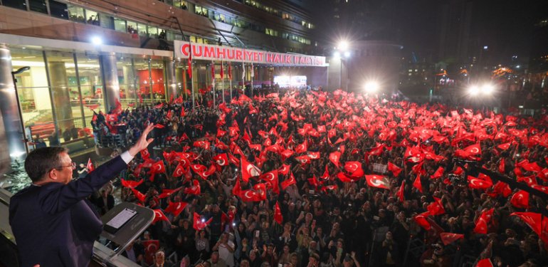 Özgür Özel: “Atatürk’ün Partisini İktidar Yapacağız”