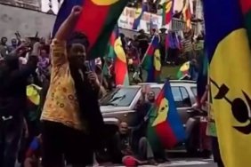 yeni-kaledonyada-anayasa-degisikligine-karsi-protestolar-suruyor