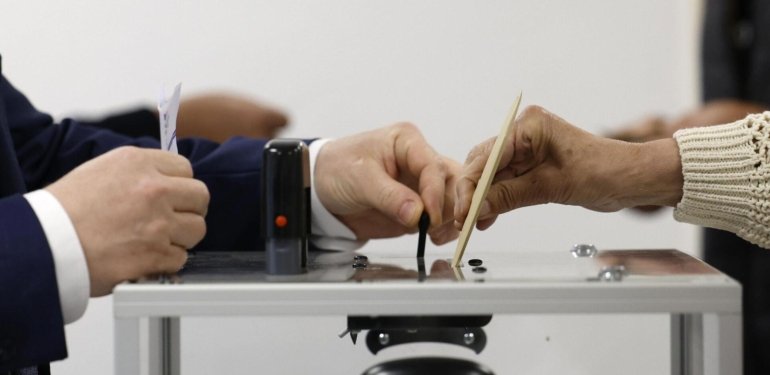 AB Seçim Süreci ve Yeni Yönetim Belirleme