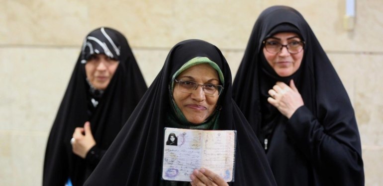 İran’da Eski Milletvekili Elahiyan Adaylığını Açıkladı