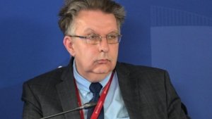 rusya-disisleri-bakanligindan-dedolarizasyon-calismalari-ve-spief-2024-katilimcilari-3AJfQzbC.jpg