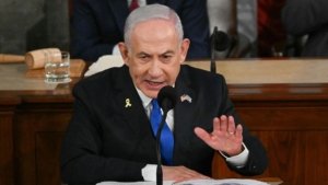 netanyahunun-abd-kongresinde-ayakta-alkislanmasi-ve-gazze-katliami-J7xjfcfx.jpg