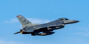 norvec-basbakani-jonas-gahr-store-ukraynaya-f-16-savas-ucagi-destek-verecek-MgVnieI5.jpg