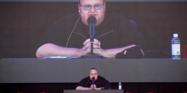 kim-dotcomun-abdye-iade-karari-ve-megaupload-davasi-sDlVsX35.jpg