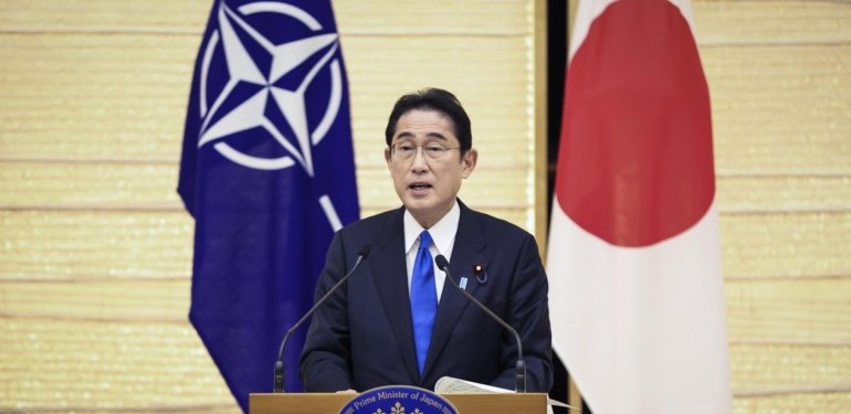 Japonya Başbakanı Kishida’dan Çin’deki Bıçaklı Saldırıya Tepki