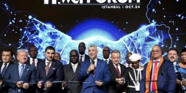 11-dunya-sektorler-arasi-isbirligi-forumu-basladi-UK21WNkX.jpg