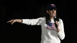nikki-haleynin-donald-trumpa-yaniti-ve-siyasi-gecmisi-hCxQvazg.jpg
