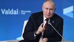 putinin-valday-uluslararasi-tartisma-kulubundeki-katilimi-ve-guncel-degerlendirmeleri-Aux9v5PL.jpg