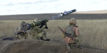 abdnin-ukraynaya-silah-sevkiyatindaki-kaos-javelin-fuzeleri-ve-denetim-raporlari-blWkRLHq.jpg