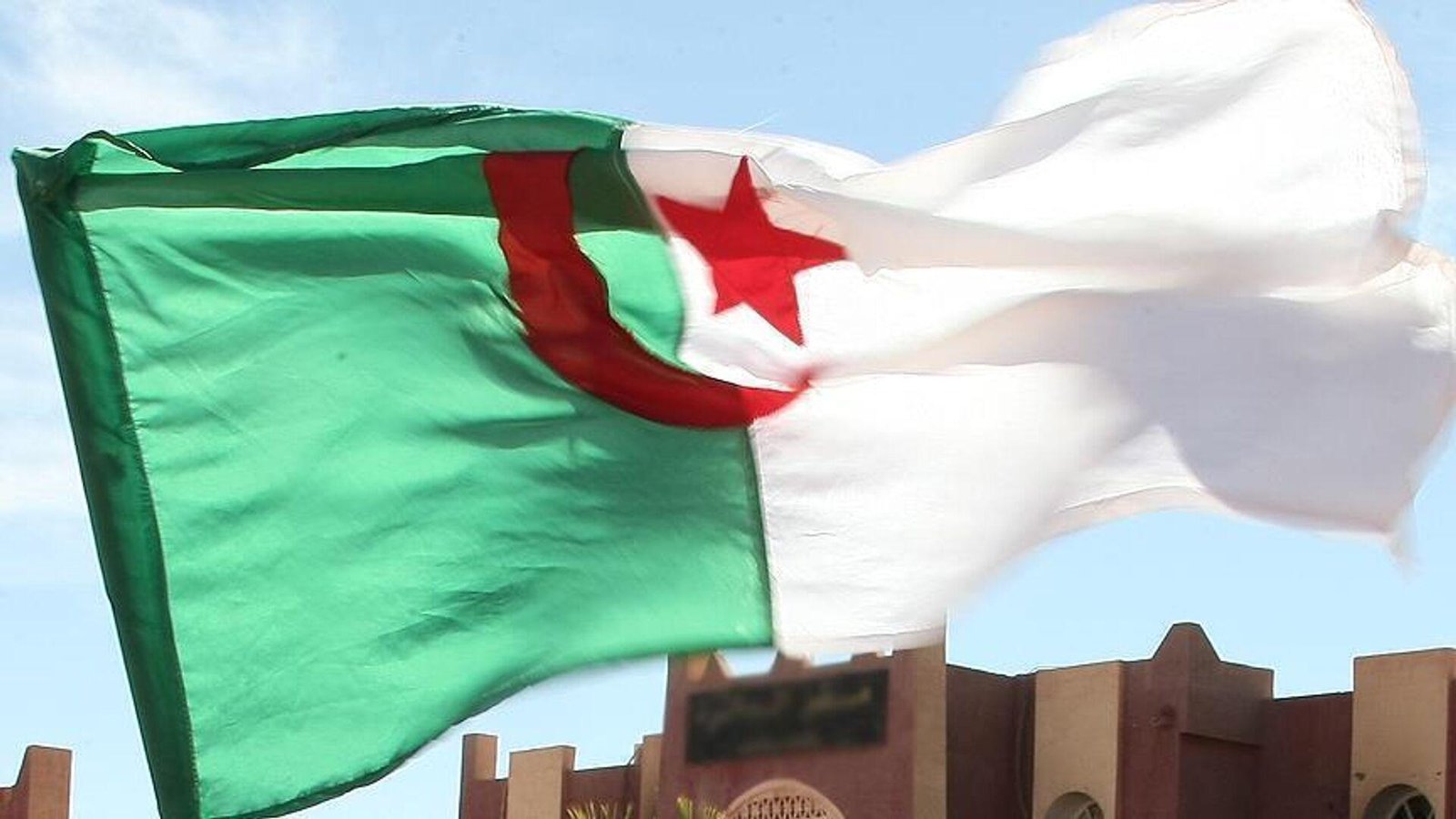cezayir-ulusal-halk-meclisi-baskani-ibrahim-bugalinin-fransaya-nukleer-suclar-talebi-xhkt5SfA.jpg