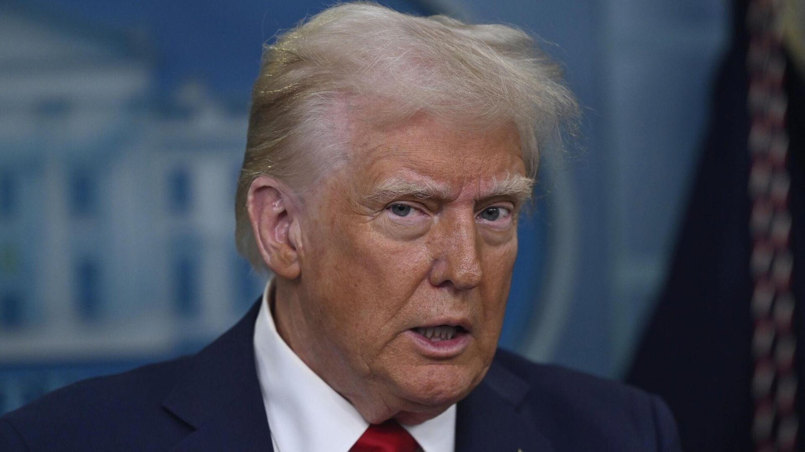 trumptan-oval-ofiste-onemli-aciklamalar-Rj56e3G5.jpg
