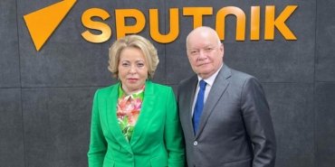 valentina-matviyenko-afrikanin-cok-kutuplu-dunyadaki-rolu-PWjvVJqZ.jpg